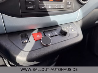 Citroën Berlingo Kombi Selection*AHK*TEMPO*PANO*NAVI*SHZ - foto 19