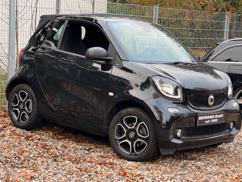 Smart ForTwo Cabrio*Passion*LED*NAVI*SHZ*TURBO**