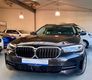BMW 530 d Touring Sportline MHEV Autom., LED Navi - foto 1