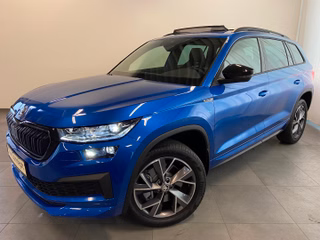 Skoda Kodiaq Sportline 4x4 MATRIX PANO AHK StHz 7 SITZ