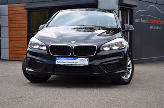BMW 218 i Active Tourer Voll-Leder abnb. AHK Gebrauchtwagen Kaufen | EZ 10/2015 | Preis 13.490 €