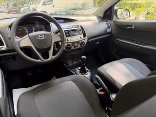 Hyundai i20 5 Star Edition  Klima Tüv Neu - foto 6