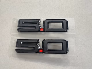 NPM2450S 5.0l Emblem Schwarz (2 Stück) 