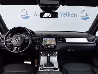 Volkswagen Touareg 3.0 TDI V6  BI-XENON PANO NAVI SPORT - foto 9