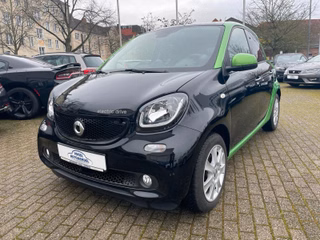 Smart ForFour e drive*NAVI*CAM*4SITZHZ*KLIMA*JBL*VOLL*