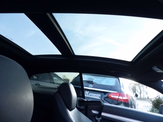 Mercedes-Benz E 200 E Coupe Automatik*LEDER*PANO*AMG PAKET*LED - photo 2