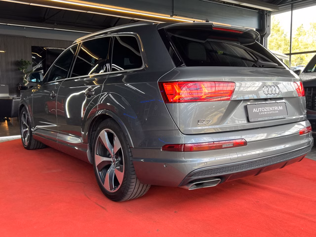 Audi Q7 3.0 TDI quattro S-Line / 7-Sitzer / HEAD-UP / SIDE ASSIST / AUDI PRE ASSIST / ACC / - foto 4