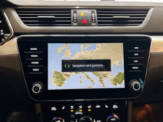 Skoda Superb 2.0TDI*Combi*7G*Kamera*LED* - bilder 9