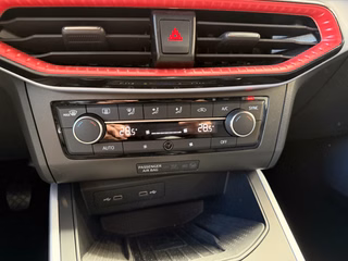 SEAT Arona FR Sport, LED Winterp CarPlay Navi - bilder 9