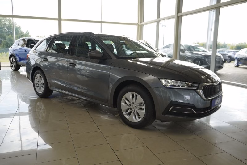 Skoda Octavia Kombi 2,0TDI DSG 5*J.Gar/LED/Sitzhz/Temp.  **