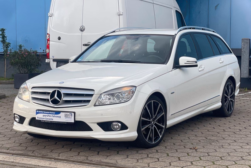 Mercedes-Benz C 220 T CDI AMG-LINE*COMAND*F1*LEDER*SITZHEIZUNG