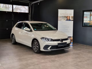 Volkswagen Polo VI 1.0`Life`Apple`Navi`1.Hand - photo 1