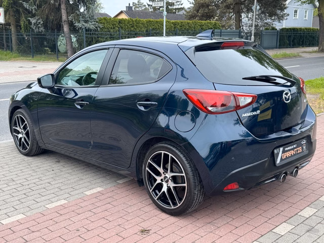 Mazda 2 1.5 Kizoku*Klima*Temp*AGA*Szhz*Kamera*PDC* - bilder 6