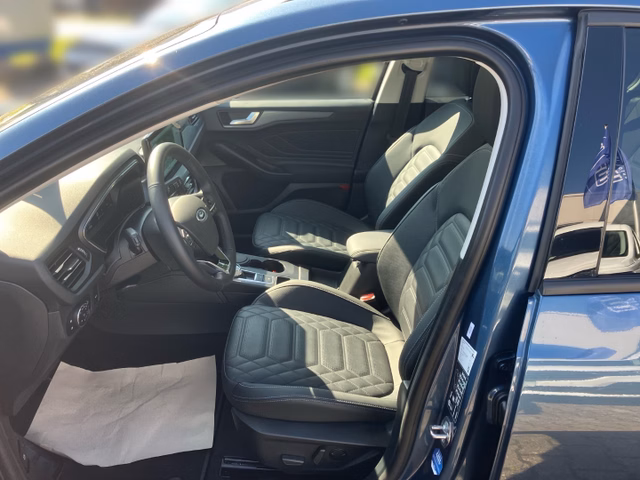 Ford Focus Turnier Active X TDCi 115PS Automatik Leder,Panodach uvm - foto 6