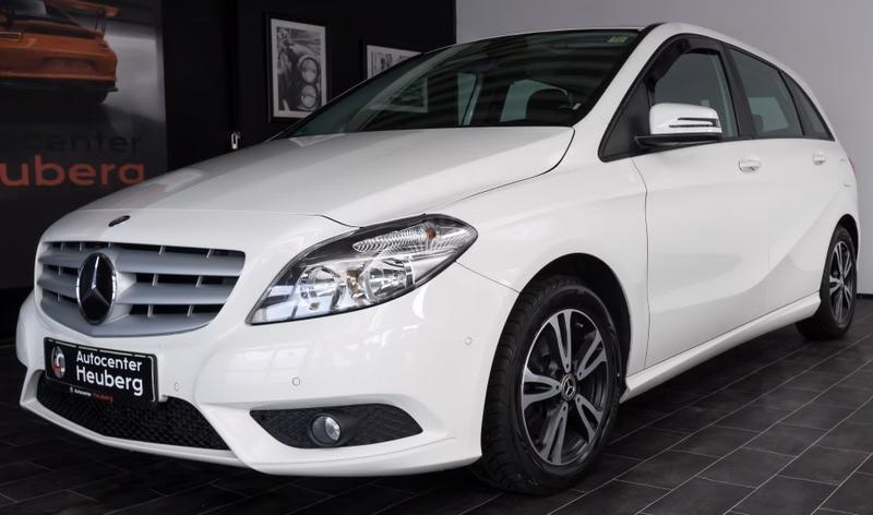 Mercedes-Benz B 200 /NAVI/PDC/STNDHEIZUNG/AHK/SHZ