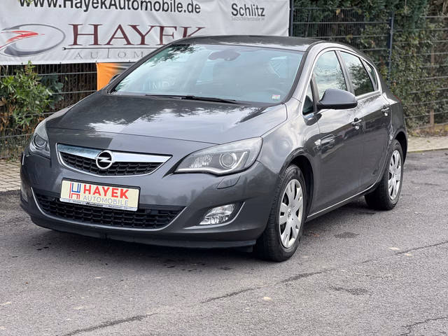 Opel Astra J 5-trg. Sport Gebrauchtwagen Kaufen | EZ 11/2009