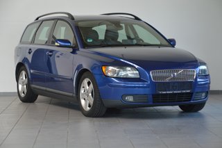 Volvo V 50 Kombi 2.0 D Summum |NAVI|SHZ|PDC