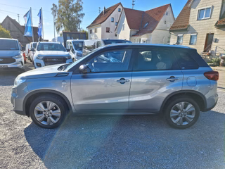 Suzuki Vitara 1.4 Boosterjet Select AHK 1.500kg DAB LED-Tagfahrlicht - bilder 4