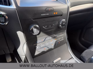 Ford S-Max Titanium*2.HAND*KLIMA*NAVI*AHK*LED*TOT*SPU - photo 19