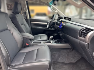 Toyota Hilux Double Cab Executive 4x4 AHK, Designbügel, Laderaumabdeckung, Motorhaubendämpfer - foto 13