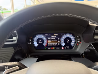 Audi A3 Sportback S-Line Sport Autom., Matrix Pano Sonos 19" - bilder 14