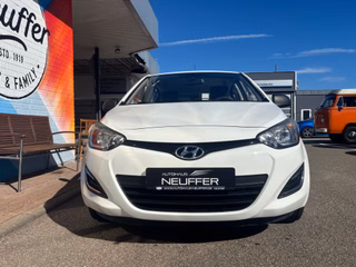 Hyundai i20 Classic 12Monate-Garantie/Klima/Winterräder inkl. - bilder 2