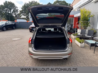 Ford Focus Turnier ST-Line*2.HAND*B&O*SPUR*TOT*LED*SY - photo 7