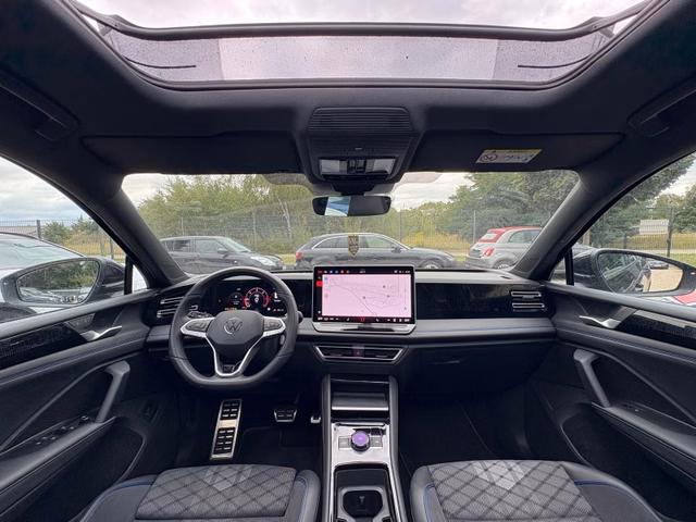 Volkswagen Tiguan R-Line Pano*ACC*360Kamera*HUP*AHK - foto 7