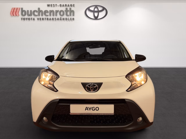 Toyota Aygo X Play +Allwetterräder - foto 2