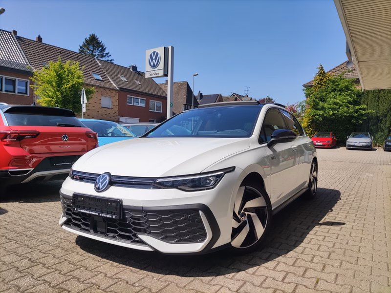 Volkswagen Golf 8,5 2.0 GTI PANO,NAV,KAM,HUD,BLACK-STYLE