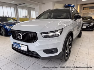 Volvo XC40 B4 B Aut. R-Design PANORAMA AHK ACC 360° - photo 2