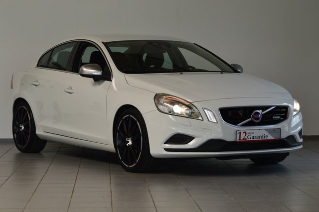 Volvo S 60 R-Design AWD |PDC|AHK|TW-Assistent Gebrauchtwagen Kaufen | EZ 06/2011 | Preis 14.490 €
