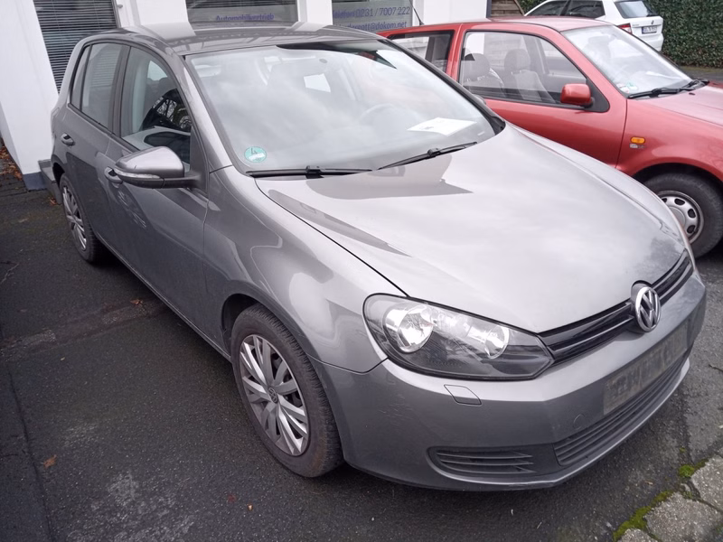Volkswagen Golf VI 1.6 Trendline
