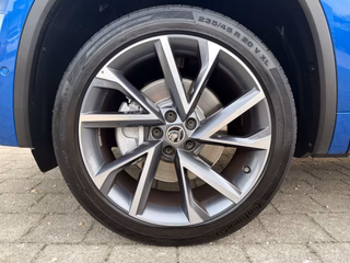 Skoda Kodiaq 2.0 TDI Sportline 4x4 DSG / NAVI / STHZG / ACC / AHK - foto 13