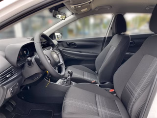 Hyundai i20 Select Funktion Navi Kamera PDC - bilder 8
