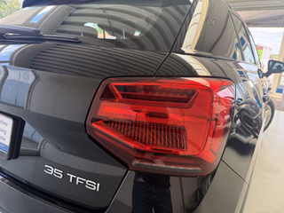 Audi Q2 S-Line Sport 35 Autom., Matrix Pano Kamera ACC - bilder 8