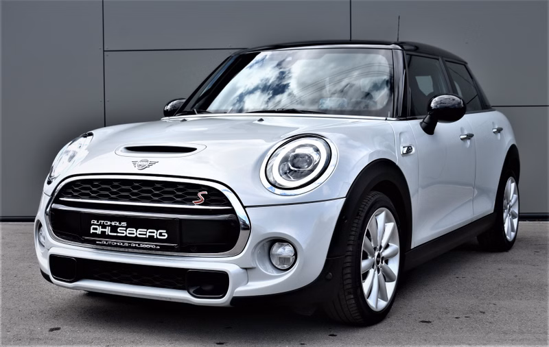 MINI SD Cooper Sportautomatic John Cooper Works/ Panorama /NAVI/LEDER/LED/ACC/HUD/Keyless/PANO