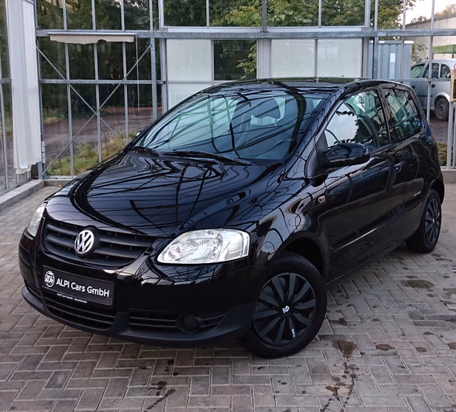 Volkswagen Fox 1.2 Refresh  TÜV/GANZJAHRESREIFEN - photo 1