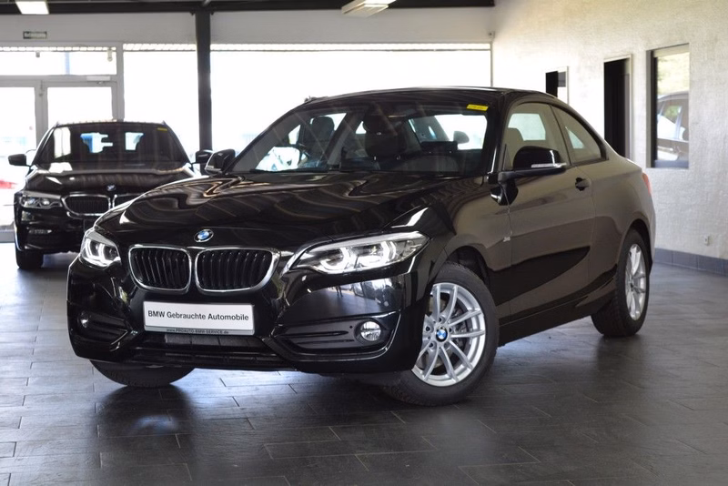 BMW 220i Coupé Aut. Sport Line LED/NAVI LEDER/HIFI