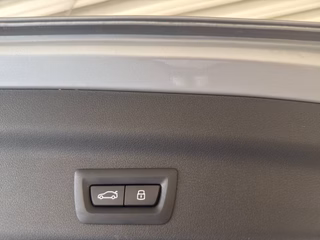 BMW X1 sDrive 18 i M Sport Autom., LED Navi Kamera AHK - foto 8