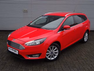 Ford Focus Turnier Titanium NAV RFK Parkassist SHZ - foto 1