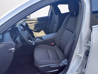 Mazda 3 2.5L G 140PS 6AG Homura - bilder 4