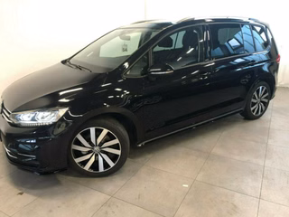 Volkswagen Touran 1.5 TSI DSG IQ-DRIVE R-LINE NAVI KAM AHK