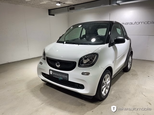 Smart fortwo coupe Passion Twinamic Gebrauchtwagen Kaufen | EZ 05/2018