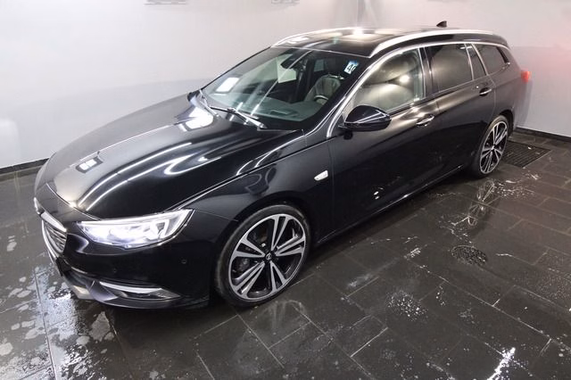 Opel Insignia INSIGNIA ST 4X4 OPC-LINE|PANORAMA|LEDER