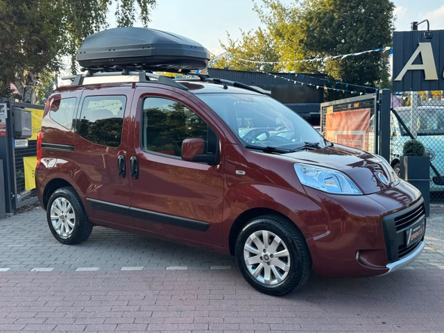 Fiat Qubo Trekking 1.3JTD*KLIMA*PDC*AHK*TEMP.*DACHBOX - foto 1