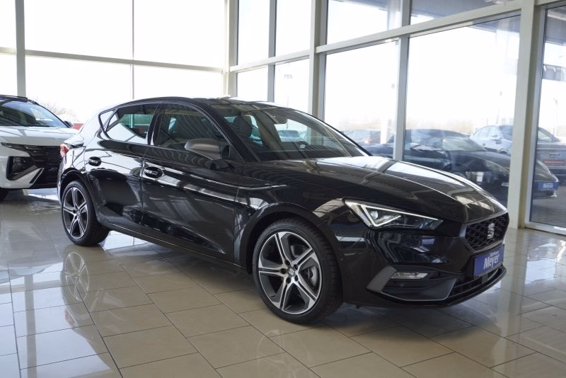 SEAT Leon FR 2,0TDI DSG aAHK/Pano/Matrix/Navi/DCC/Kamera  **