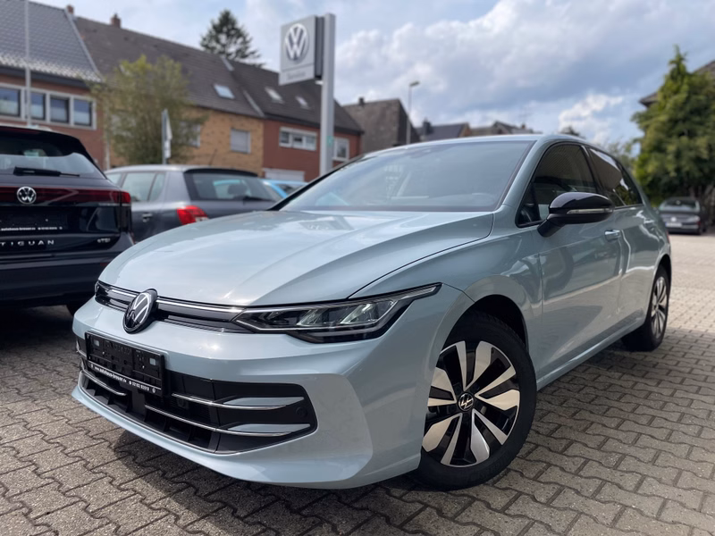 Volkswagen Golf 8.5 1.5 eTSI 85 kW Goal,NAV,AHK,ACC,KAM,DSG