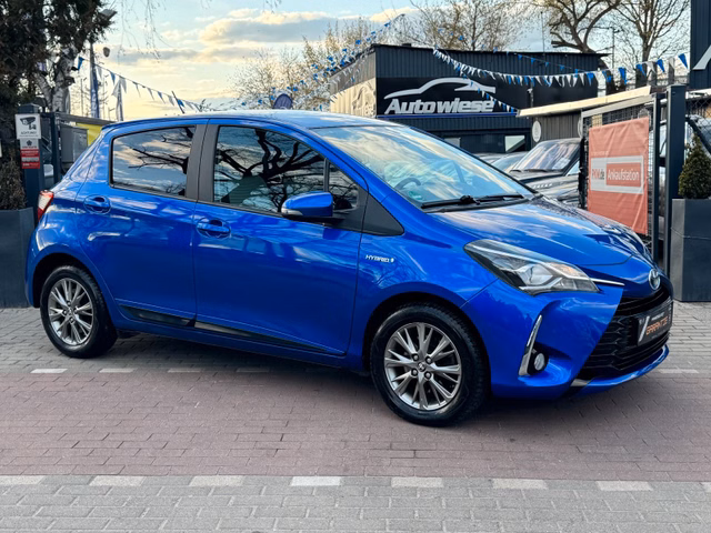 Toyota Yaris Hybrid Comfort Aut*Standheizung*Kamera*M+S - foto 1