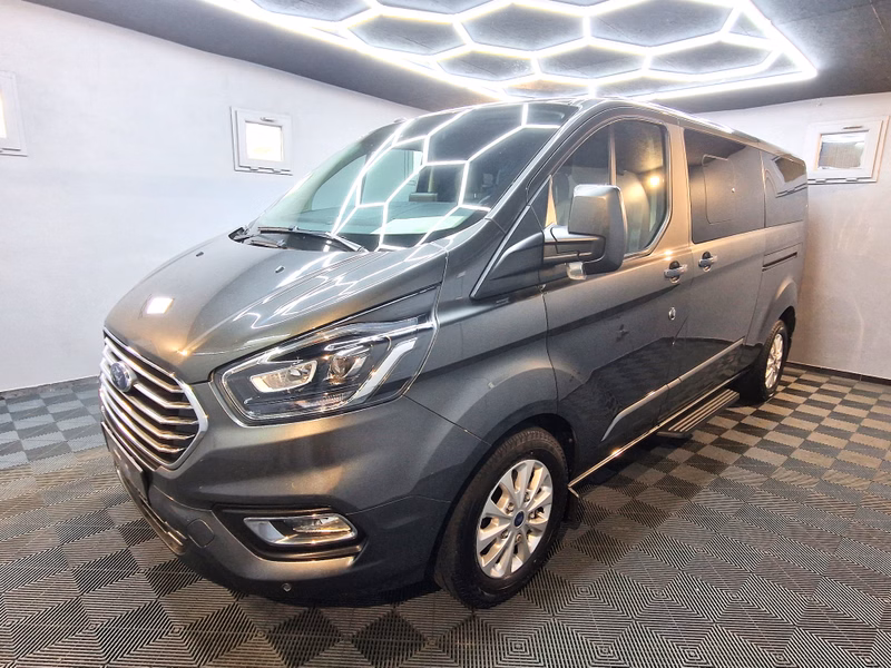Ford Tourneo Custom 320 L2 Titanium|AUTOM|9 SITZE|LEDER|ACC|